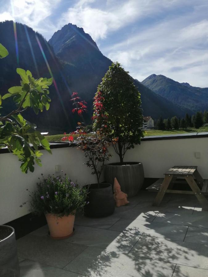 Landhaus St. Hubertus Kaunertal Exterior foto